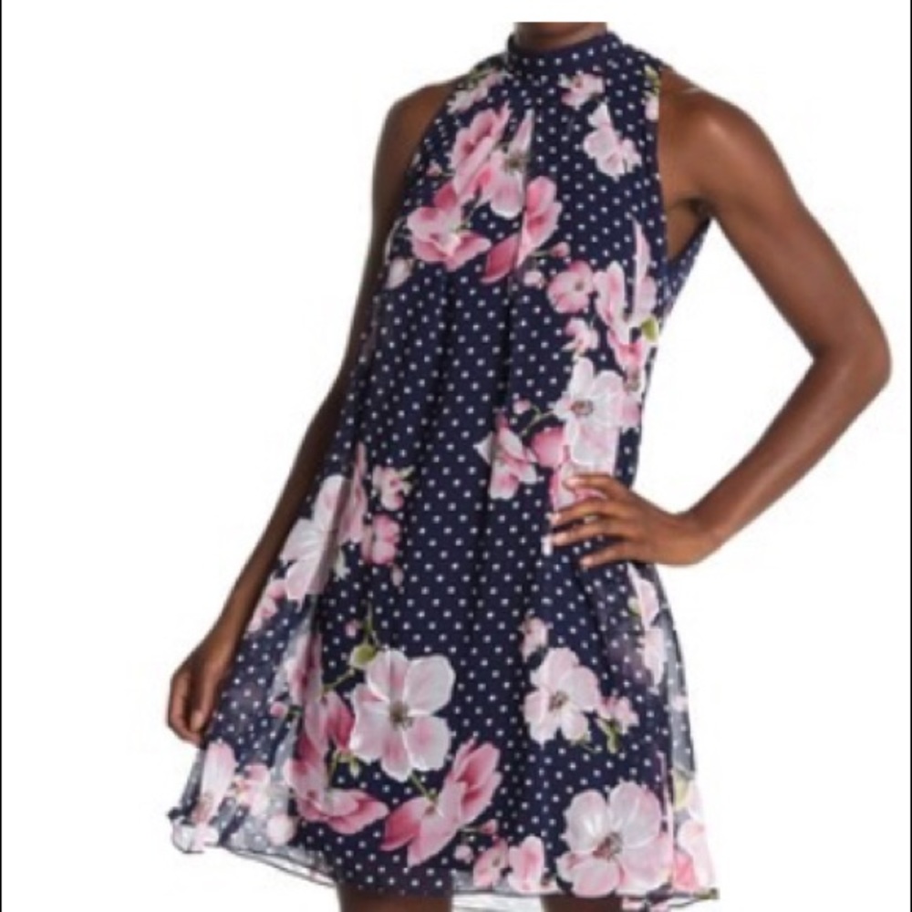 Robbie Bee Sleeveless floral dot dress